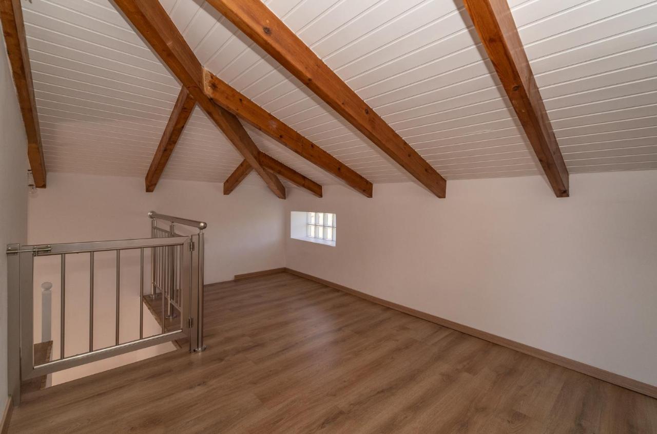 Donatos Apartment Финикунда Екстериор снимка