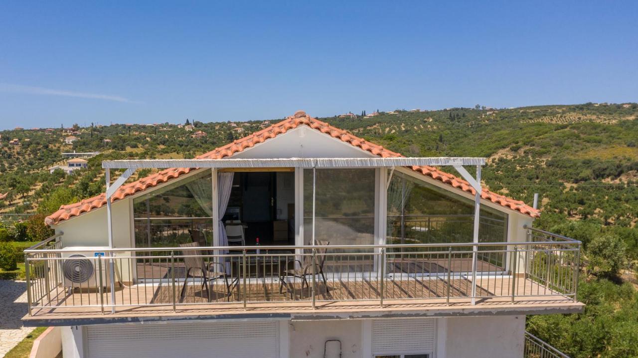 Donatos Apartment Финикунда Екстериор снимка