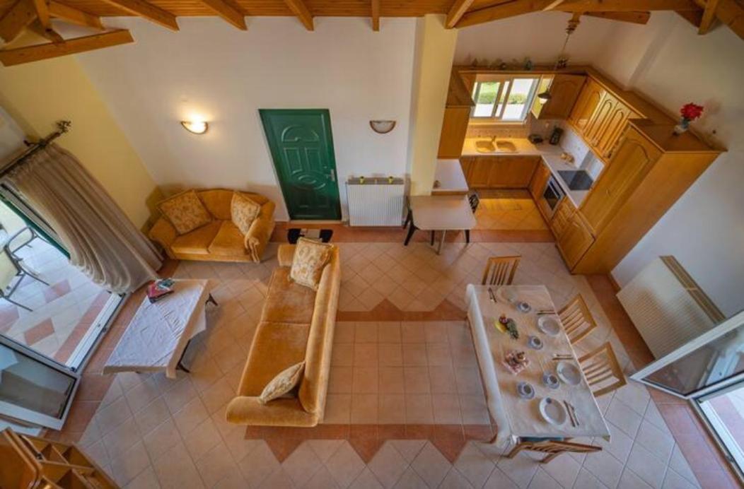 Donatos Apartment Финикунда Екстериор снимка