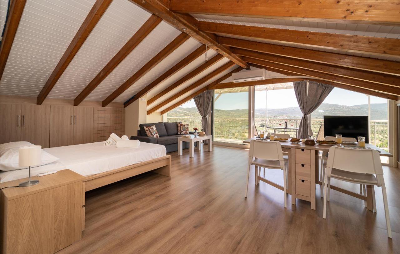 Donatos Apartment Финикунда Екстериор снимка