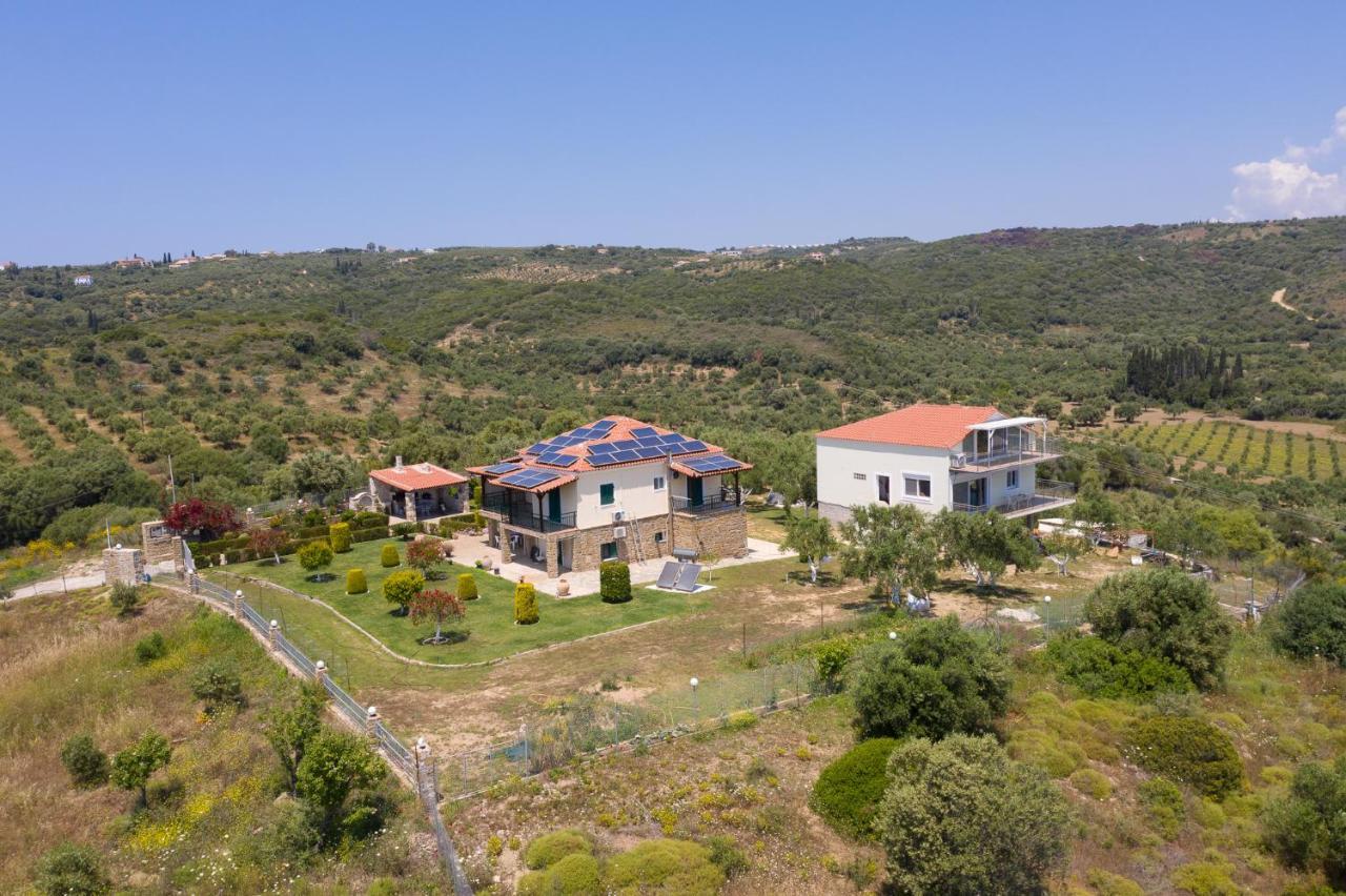Donatos Apartment Финикунда Екстериор снимка